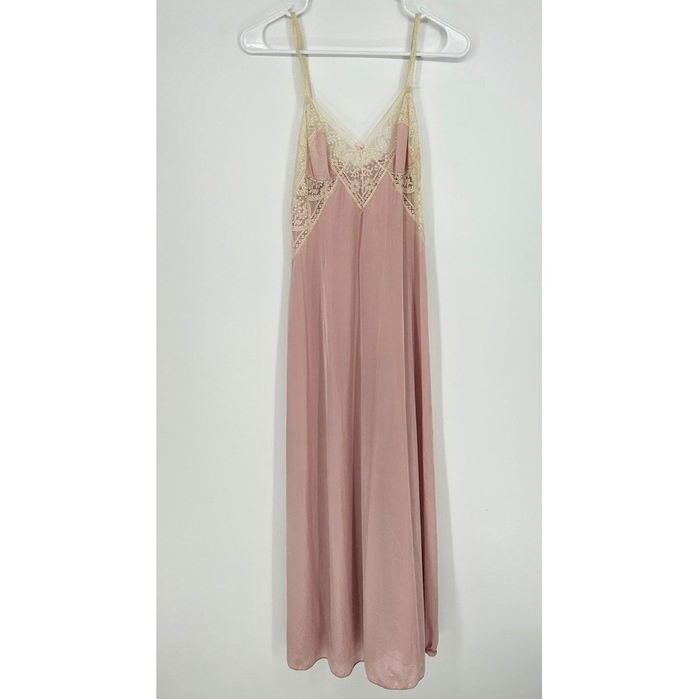 Vintage Vassarette Pink Lace Full Slip Nightgown Slip Dress Romance Coquette USA